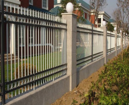 鄭州小區(qū)圍欄客戶見證